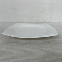 【NARUMI】ナルミ ボーンチャイナ スクエアプレート 2枚セット 食器2点 まとめ売り 高級食器 複数在庫あり 乳白色 プレート 店舗什器 Y1329の画像