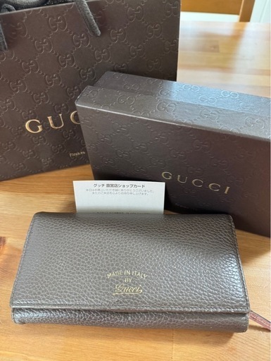 GUCCI キーケース&長財布 GUCCI キーケース&長財布 GUCCI(グッチ)ハチが魅力的⭐︎ 長財布＋