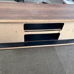 テレビボードの画像