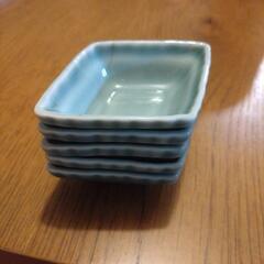 菱形陶器小皿5個セットの画像