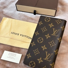 LOUIS VUITTONルイ・ヴィトンM61823ロングウォレ...