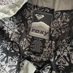 【超美品】ROXY ロキシー　パンツの画像