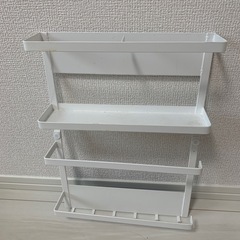 マグネットキッチン収納の画像