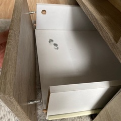 木目調のテレビ台の画像