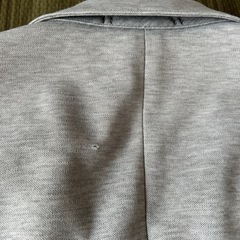 🉐ユニクロ グレーのジャケット
　Sサイズの画像