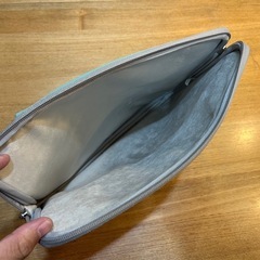 パソコン　タブレット　ケース　クッションあり
の画像