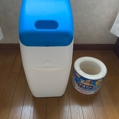 中古　オムツ入れ　ゴミ箱