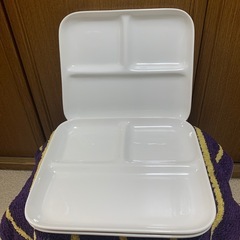 仕切付きプレート3枚
 