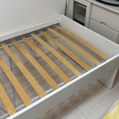 IKEA シングルベッド フレームの画像