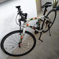 クロスバイク　自転車の画像