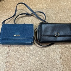 お財布バッグ　ショルダーバッグ　リュック　などの画像