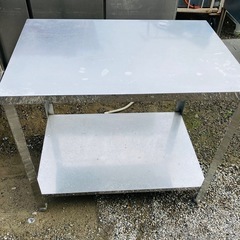 ⭐️厨房機器が安い⭐️ステンレス　作業台　90サイズ