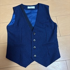 子供スーツの画像