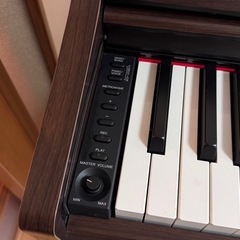 YAMAHA 電子ピアノの画像