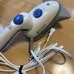 ハンディ　アイロン　スチーマー
