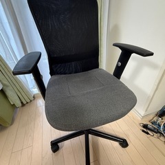 デスクチェア