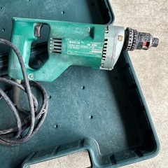 大工工具　電動ドライバーHITACHIの画像