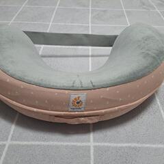 エルゴベビー 授乳クッション