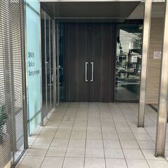 【三軒茶屋駅】【月約4万円】【週4日×朝2時間】マンション清掃/未経験者可～日払い可(三軒茶屋3)の画像