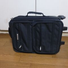 スーツケース　小型　ピエールカルダンの画像