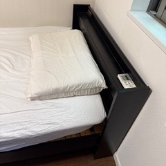 マットレス　ベッドフレームの画像