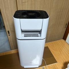 アイリスオーヤマ 衣類乾燥除湿機 IJD-150w　2020年製