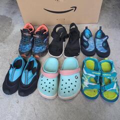 男児用靴、サンダルです。中古品。細かい事を気にされない方向け