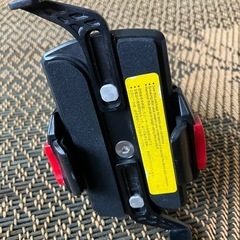 バイク用スマホホルダー　DAYTONA iPhone8. SE用　中古