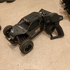 ラジコンカーの画像