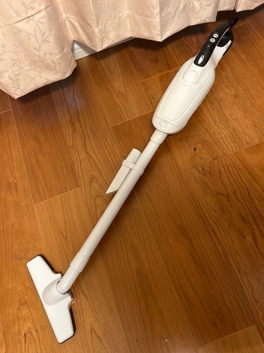 マキタこーどれ掃除機+充電器セット (Toshiya Ar) 荻窪の生活 マキタこーどれ掃除機+充電器セット (Toshiya Ar) 荻窪の生活