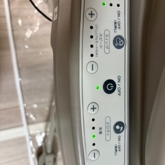 アップリカの電動ハイローチチェア(ユラリズム)の画像
