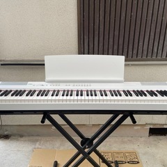 YAMAHA 電子ピアノ P-105 