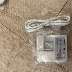 【未使用】充電器