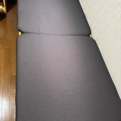 折りたたみベッドの画像