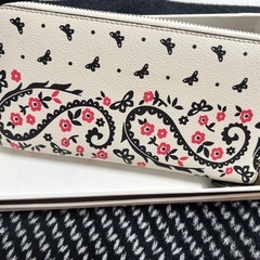 【美品】COACH 花柄 長財布の画像