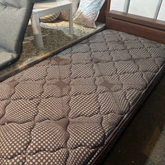 使用一年　山下家具　グランツ　シングルベッド