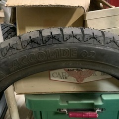 【売却済み】ブリヂストン ACCOLADE 01 02 バイクのタイヤ 溝あり 前輪後輪 高知市仁井田の画像