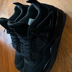ジョーダン4 ブラックキャットの画像