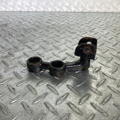 KAWASAKI Z1/KZ900/KZ1000 フロントステップ ステー 右 カワサキ [M-250502-2]の画像