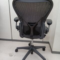 ★ジモティ割あり★ Harman　Miller アーロンチェア　BLK ブラック W70×D70×H106 クリーニング済み TC8524の画像
