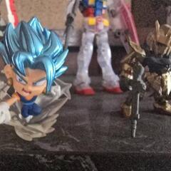 ドラゴンボール、ガンダムの画像