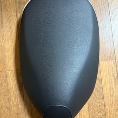 ヤマハ　YAMAHA ビーノ　黒色シート