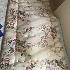 マットレス　　シングル用　　明日❗️