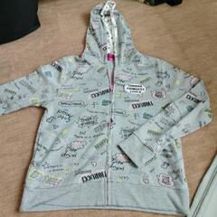 パーカーの画像