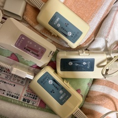電気毛布4個セット中古品シングルダブルセミダブルの画像