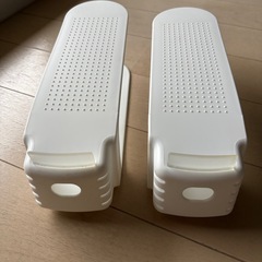 ライクイット　 シューズスタンド　 2個セット　滑り止め付き　白　の画像