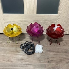 蓮の花風　卓上ランプ　ライト　の画像