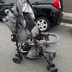 ベビーカーの画像