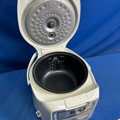 【動作保証あり】TIGER タイガー 2021年 JAI-R552-W 3合炊き マイコン炊飯器【管理KRK1089】の画像