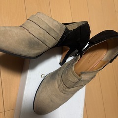 アローズ　オデットパンプス23cmの画像